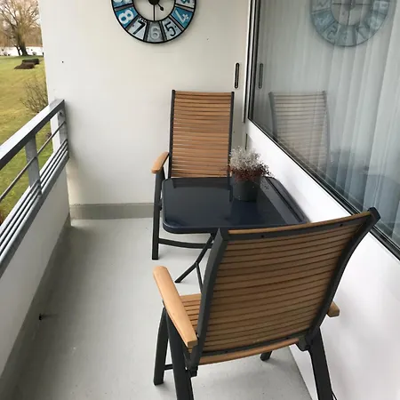 Apartamento Mit Grossem Indoorpool Und Toller Weitsicht Auf Berge *