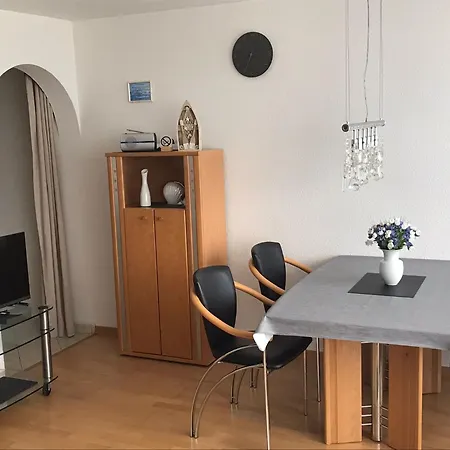 Mit Grossem Indoorpool Und Toller Weitsicht Auf Berge Apartamento Oberteuringen