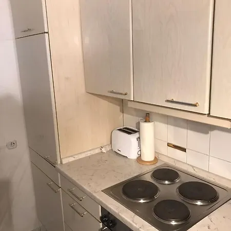 Apartamento Mit Grossem Indoorpool Und Toller Weitsicht Auf Berge *